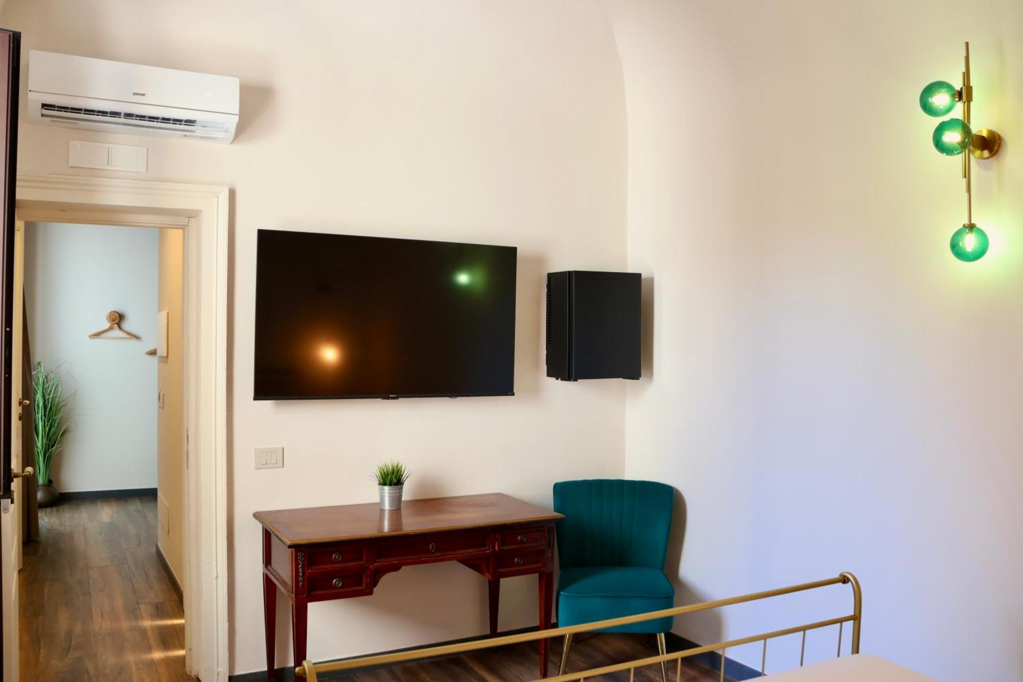 Holiday Lux Boutique Room Катанія Номер фото