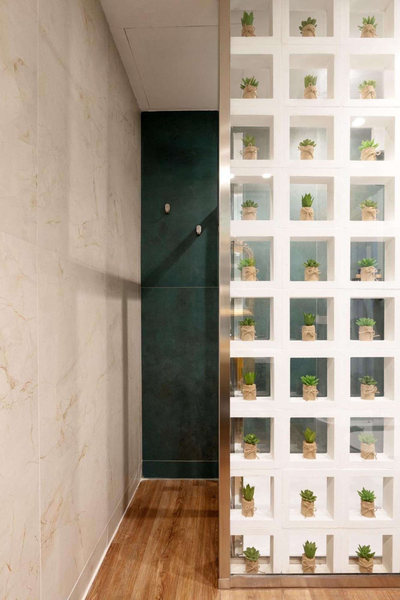 Holiday Lux Boutique Room Катанія Екстер'єр фото